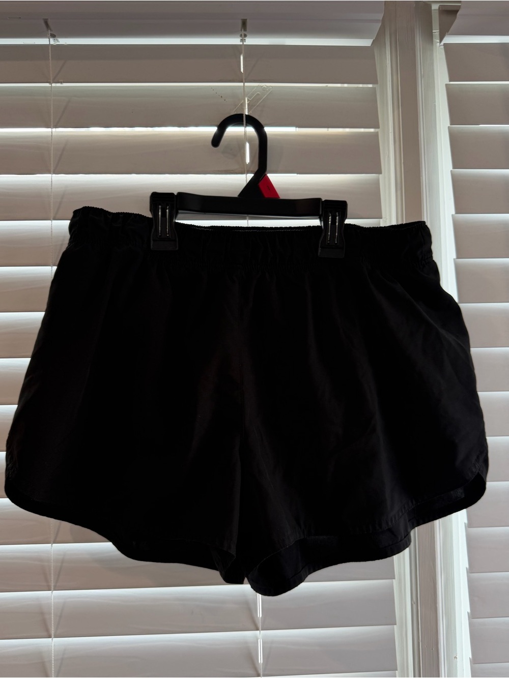 Old Navy Black Women's Athletic Shorts Size Medium 🖤